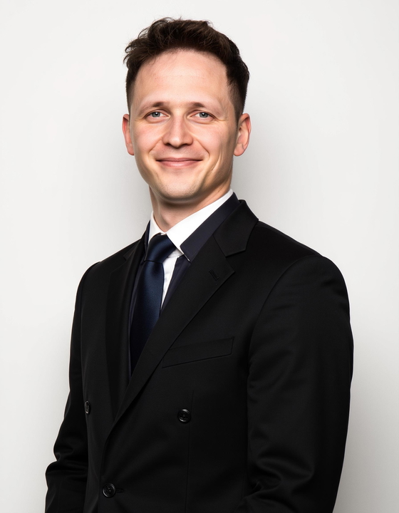 LinkedIn Headshot